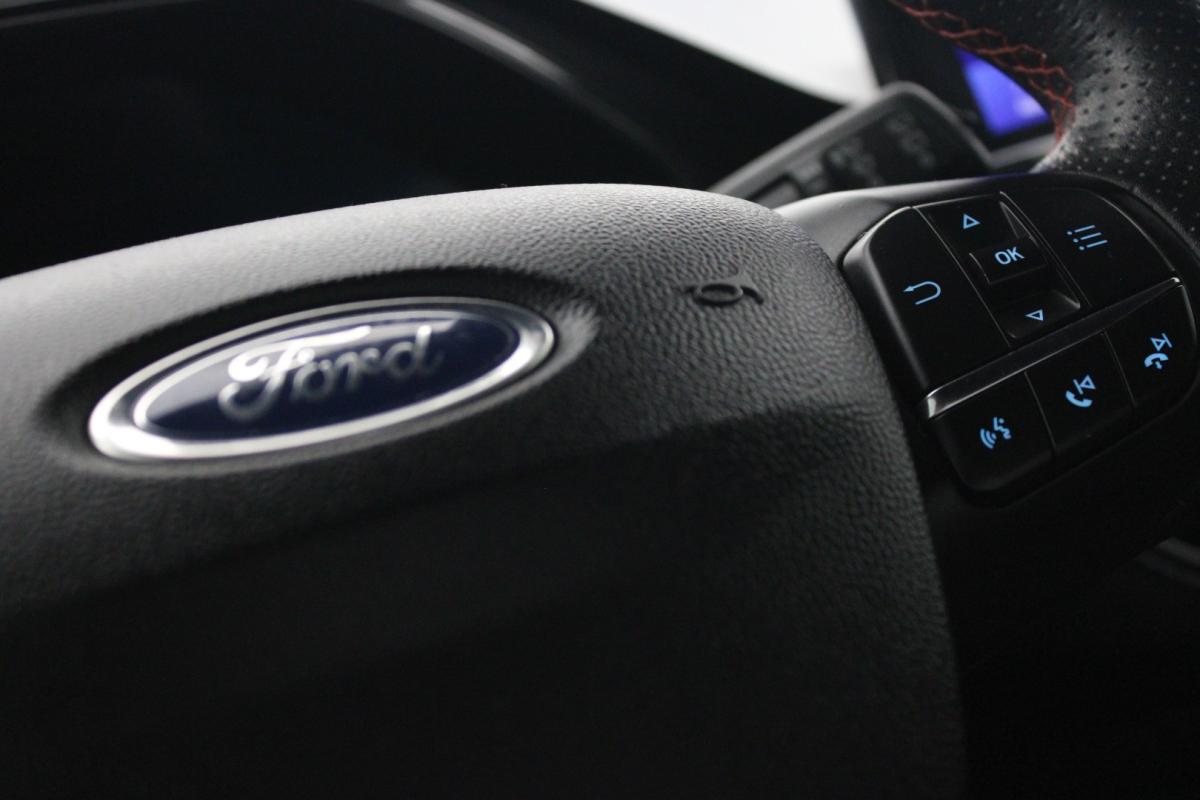 ford-focus-2020-gasolina-999cc
