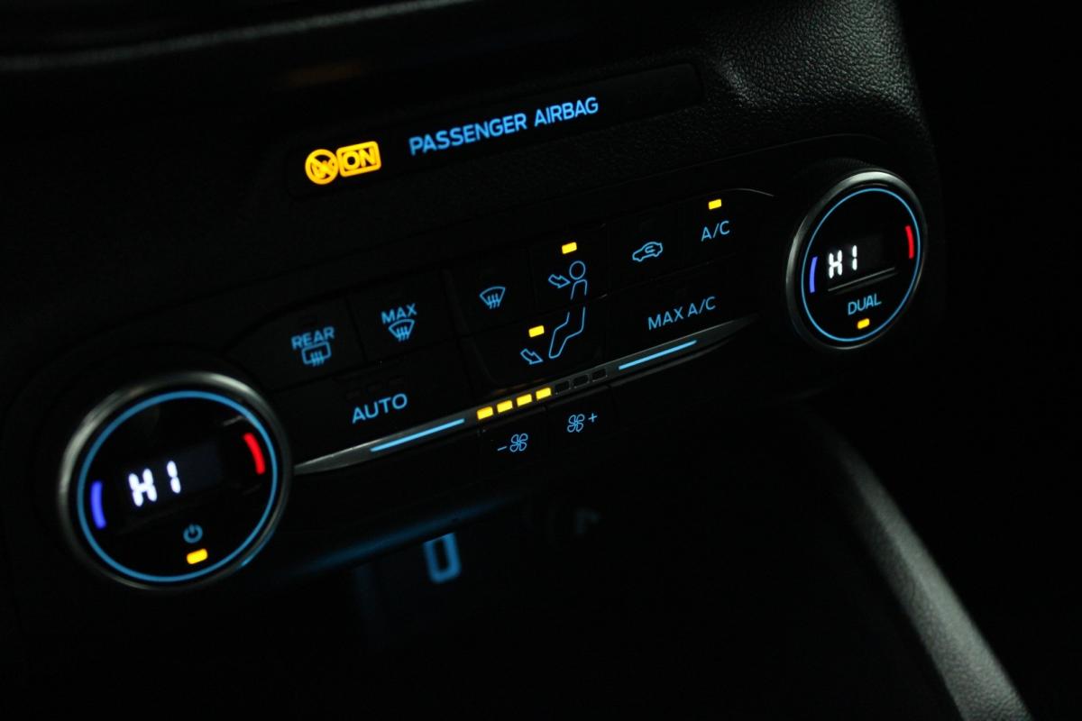 ford-focus-2020-gasolina-999cc