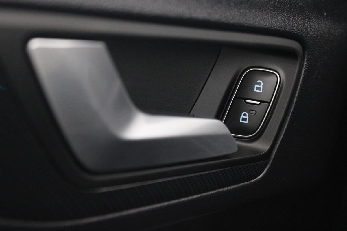 ford-focus-2020-gasolina-999cc