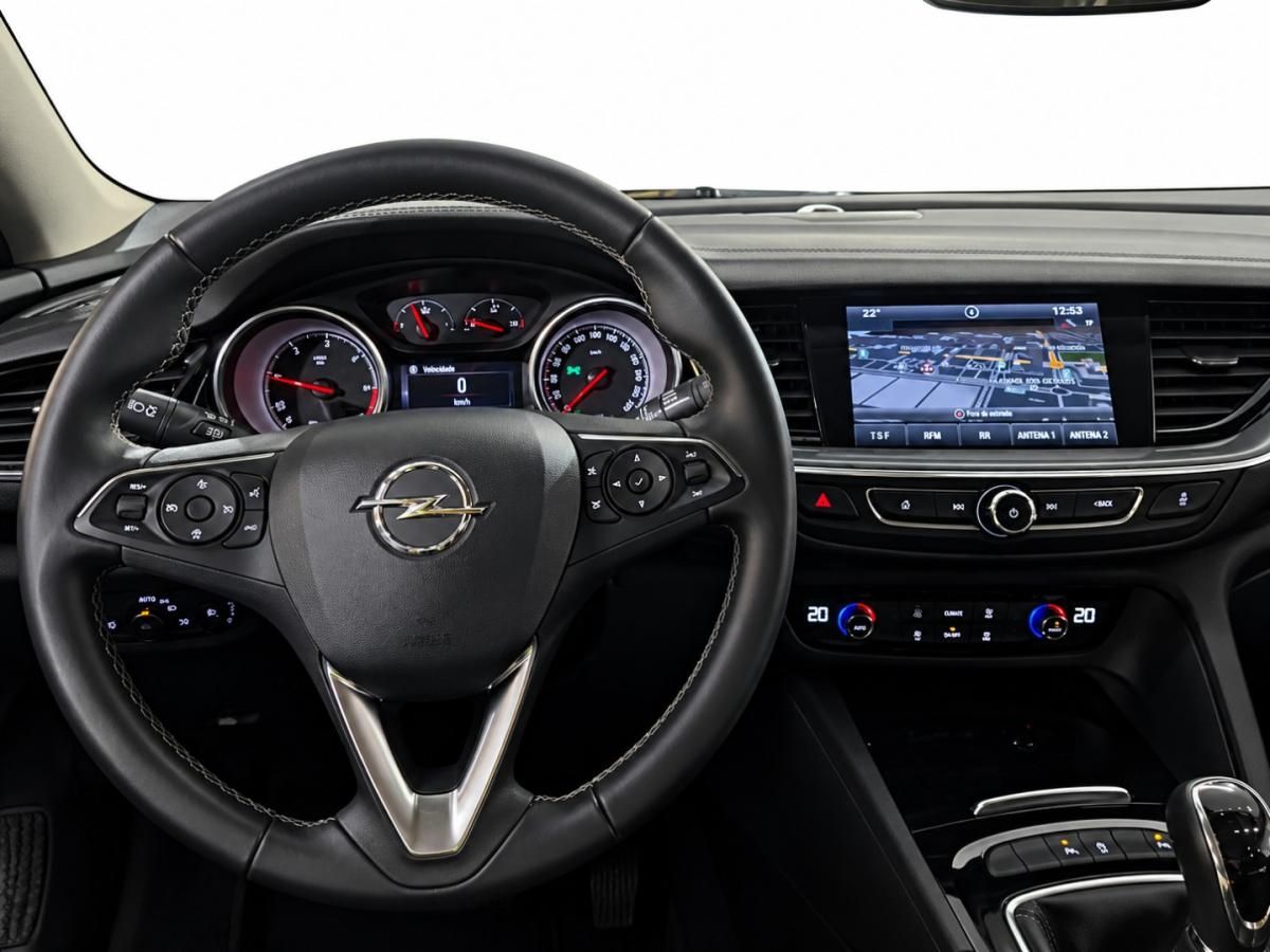 opel-insignia-2018-diesel-1598cc