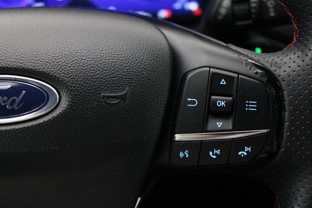 ford-kuga-2022-gasolina-1499cc