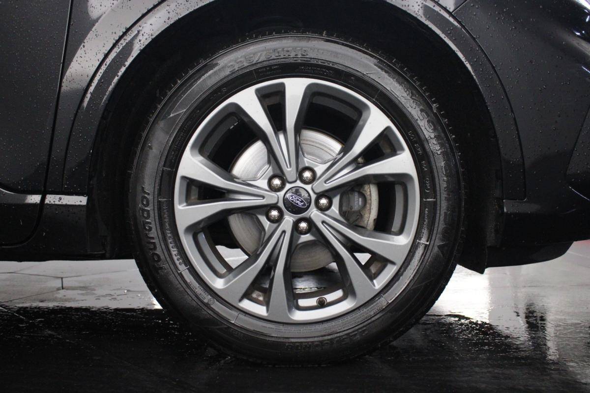ford-kuga-2022-gasolina-1499cc