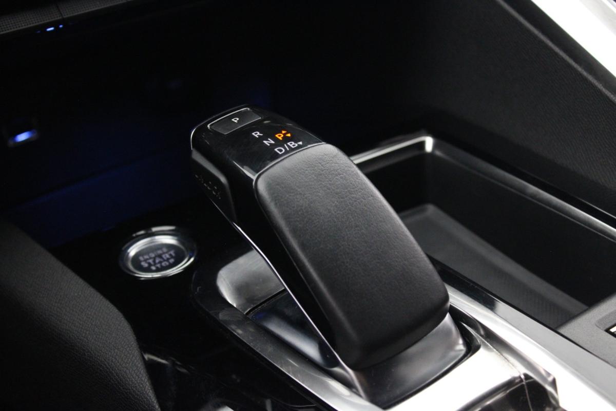 peugeot-3008-2021-hibrido-a-gasolina-1598cc