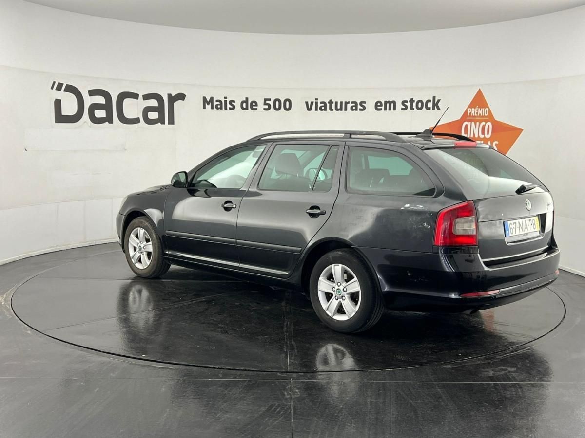 skoda-octavia-break-2012-diesel-1598cc