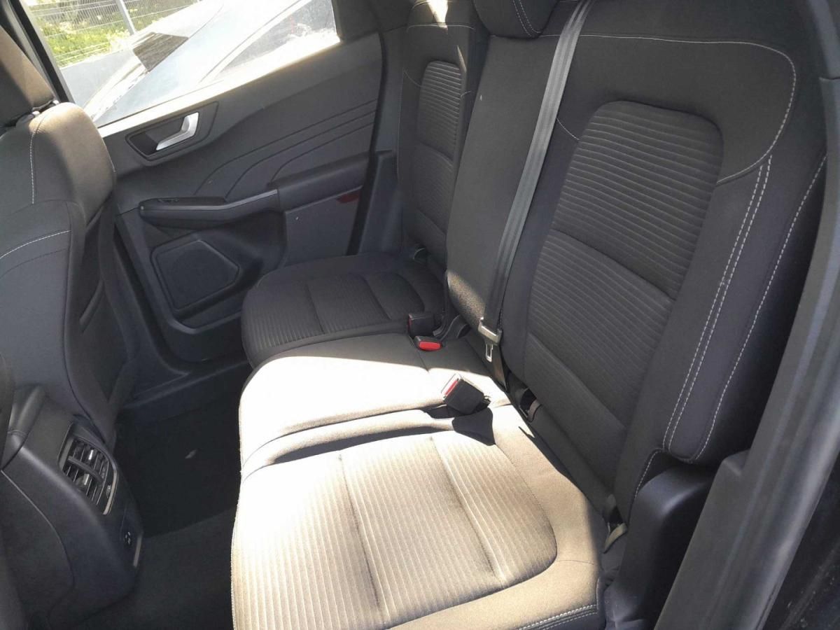 ford-kuga-2022-diesel-1499cc