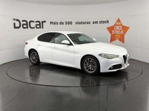 alfa-romeo-giulia-2018-diesel-2143cc
