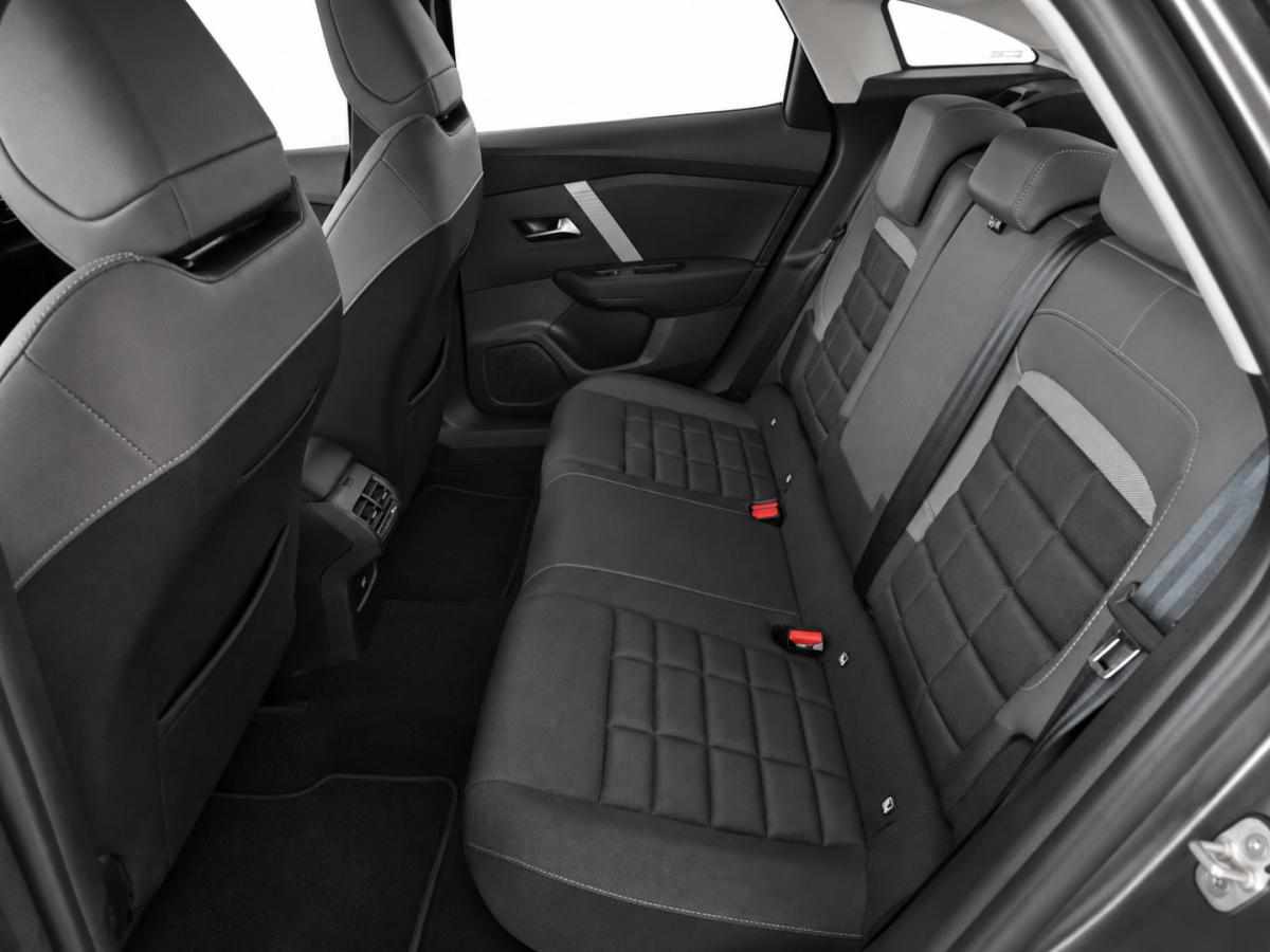 citroen-c4-1-2-hybrid-2025-gasolina-1199cc