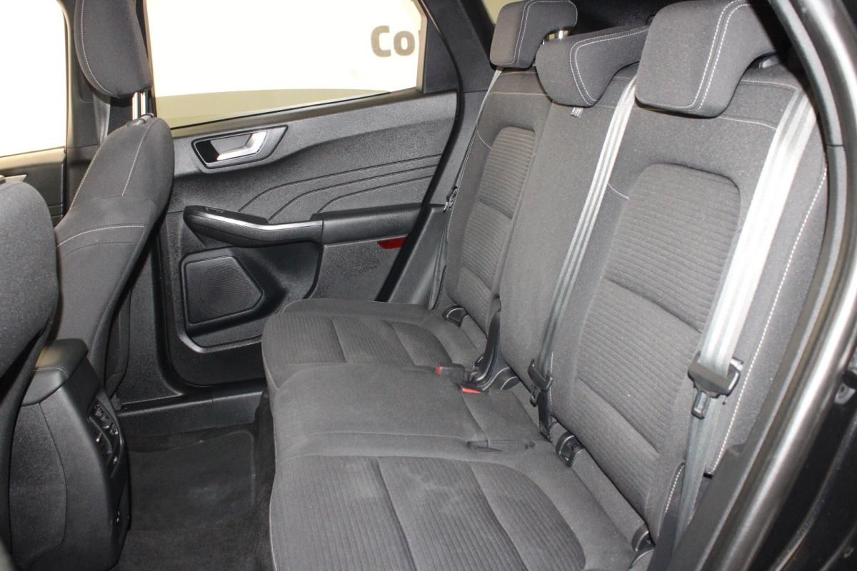 ford-kuga-2022-diesel-1499cc