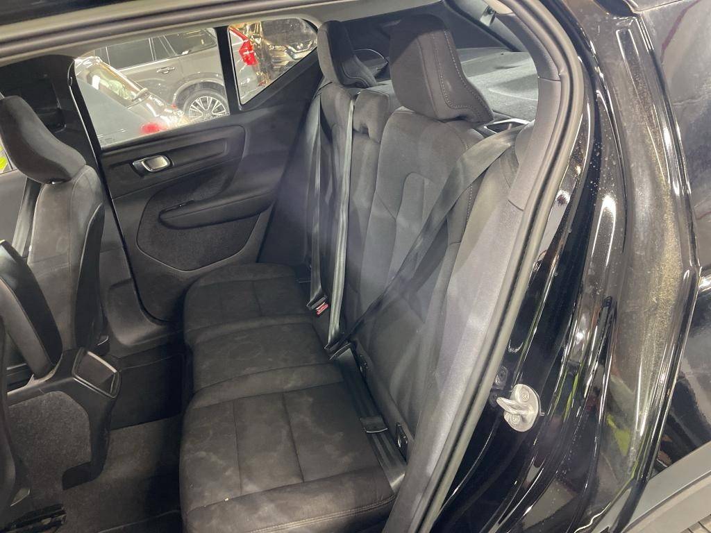 volvo-xc40-2022-gasolina-1477cc
