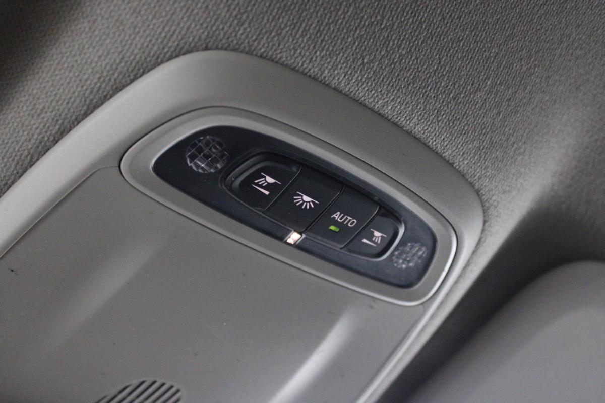 volvo-xc40-2022-gasolina-1477cc