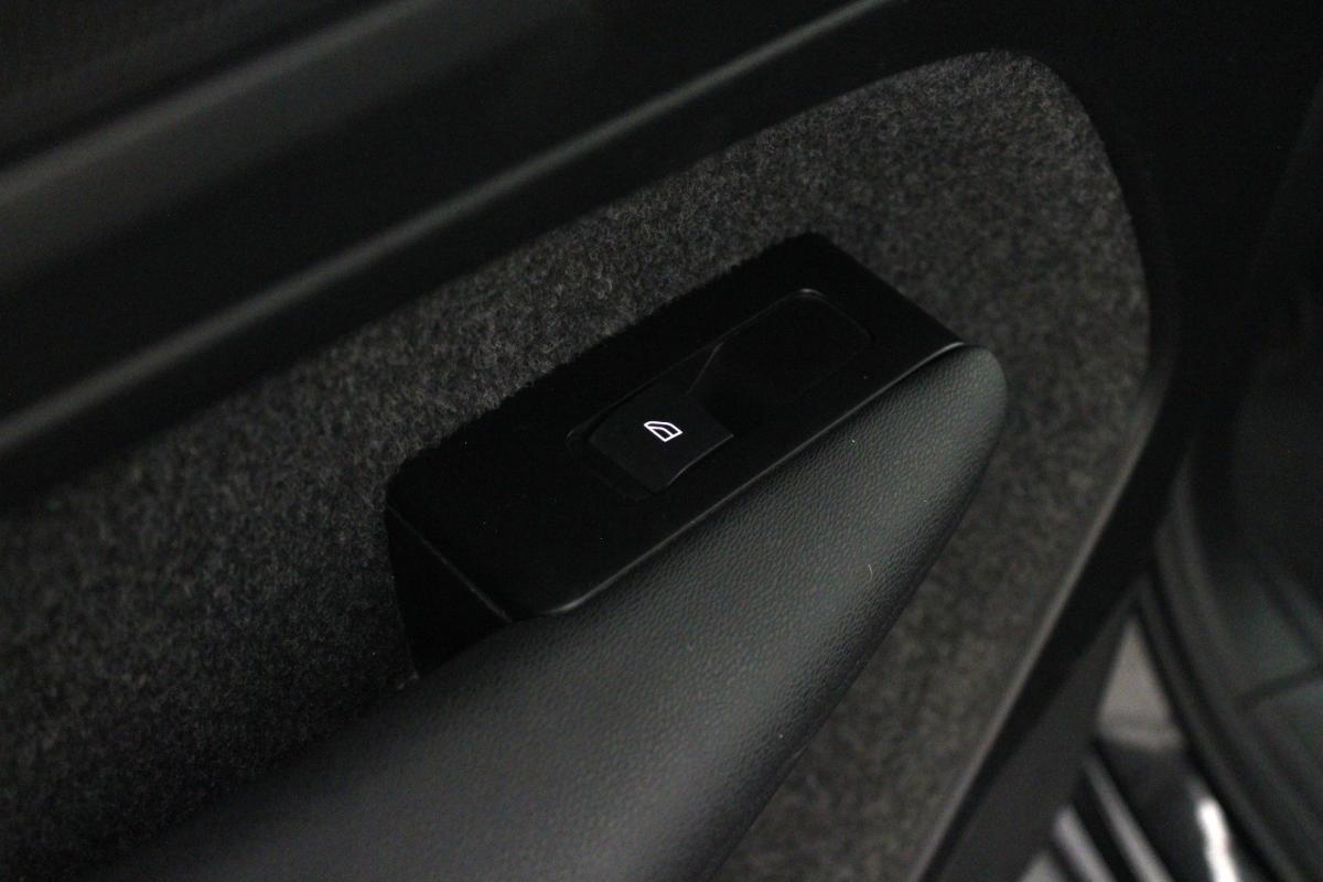 volvo-xc40-2022-gasolina-1477cc