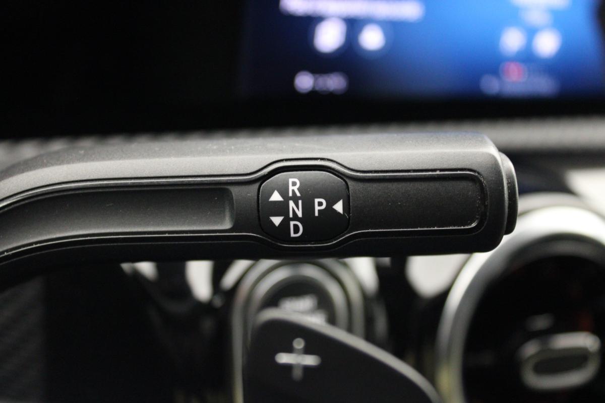 mercedes-benz-classe-a-2021-hibrido-a-gasolina-1332cc