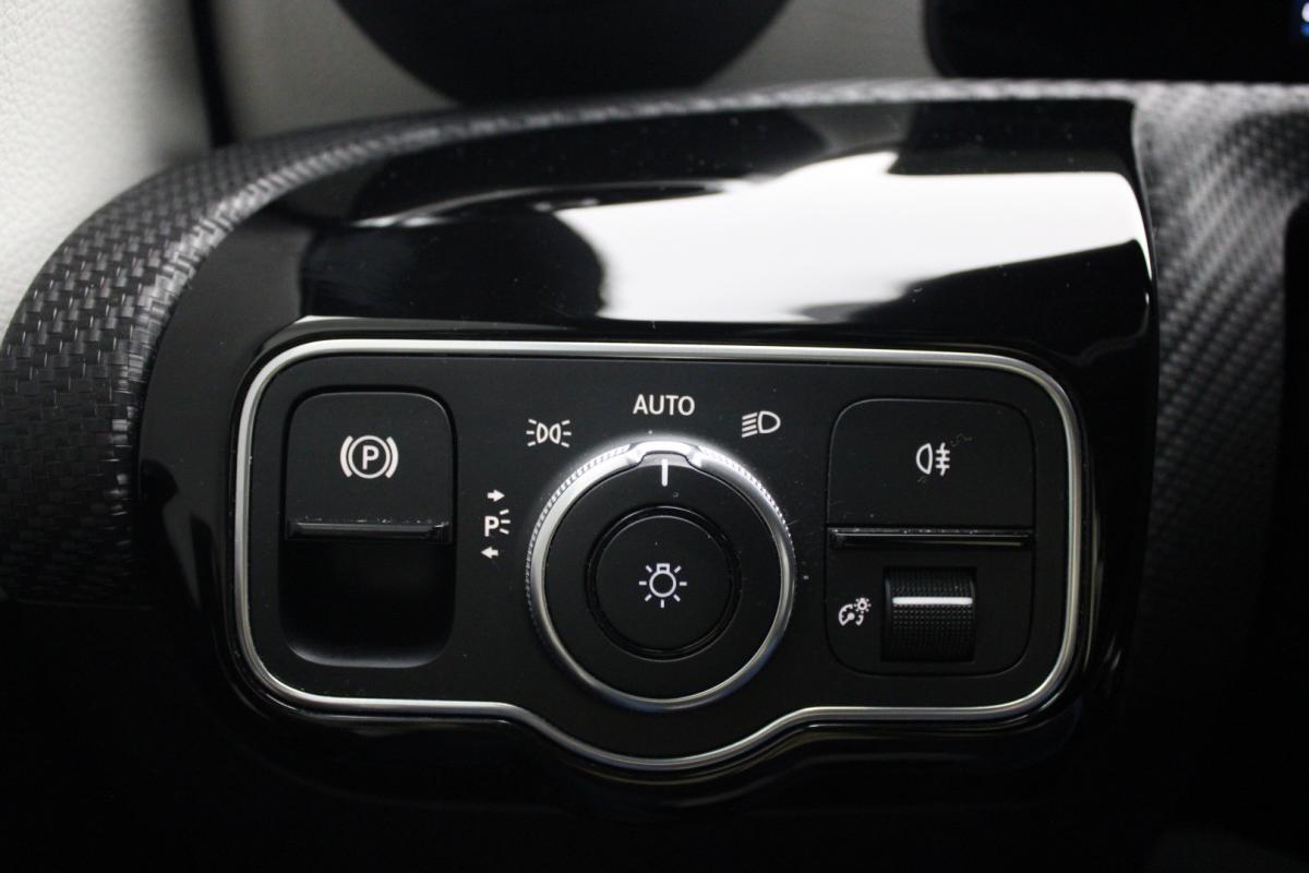 mercedes-benz-classe-a-2021-hibrido-a-gasolina-1332cc