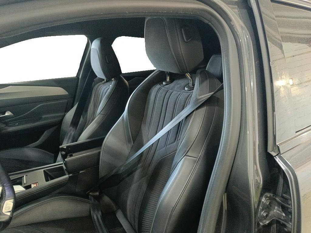 peugeot-408-2023-gasolina-1199cc
