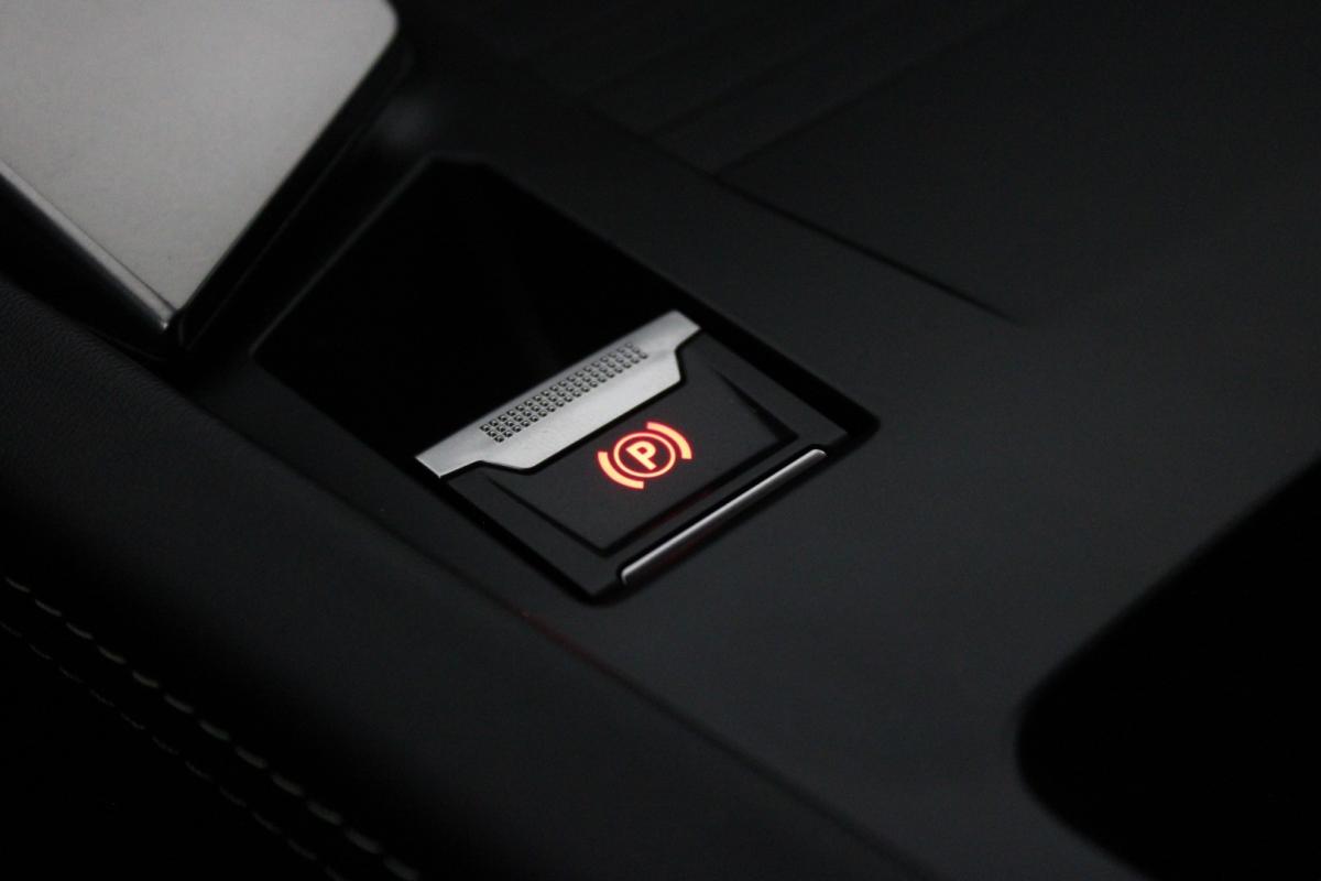 peugeot-408-2023-gasolina-1199cc