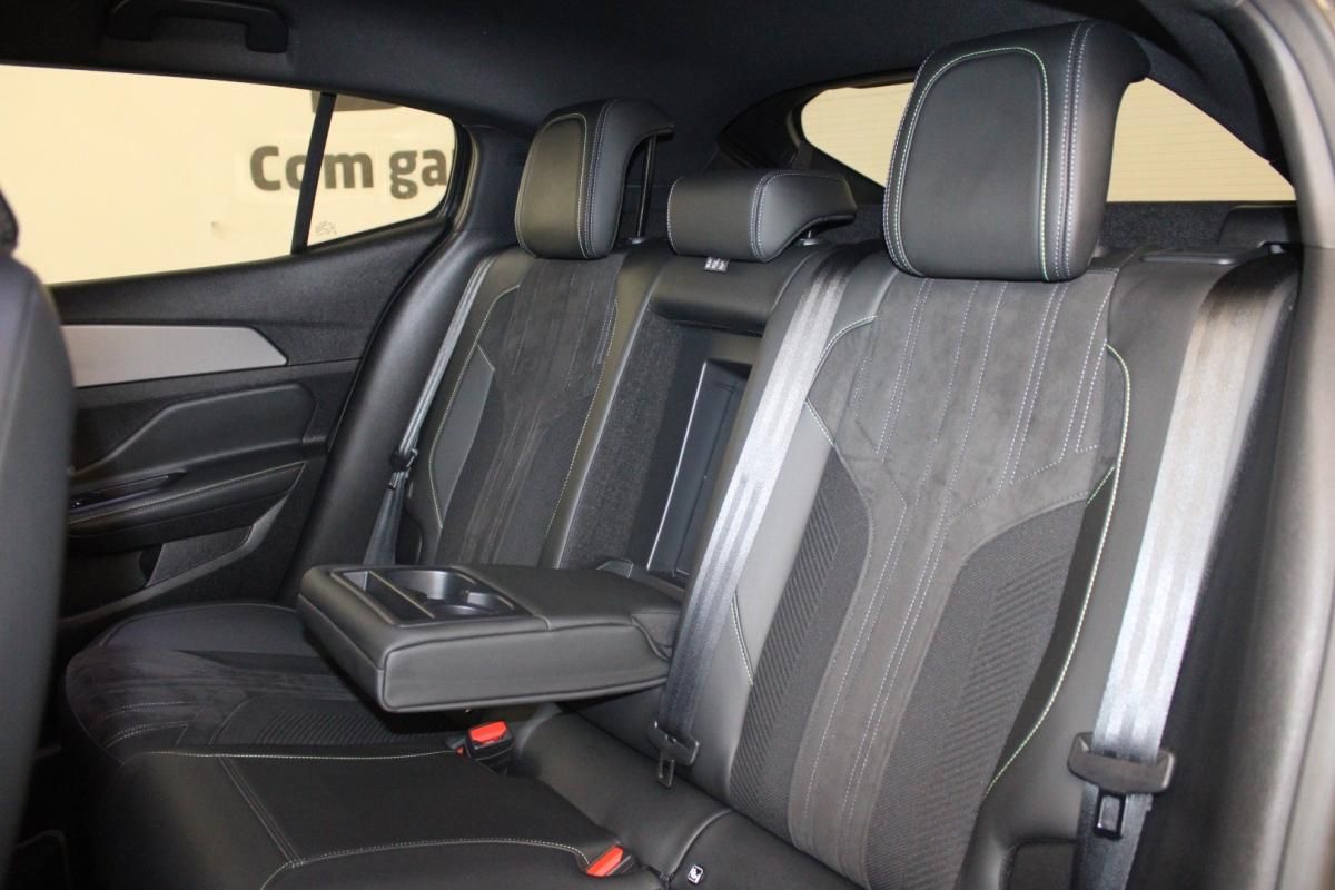 peugeot-408-2023-gasolina-1199cc