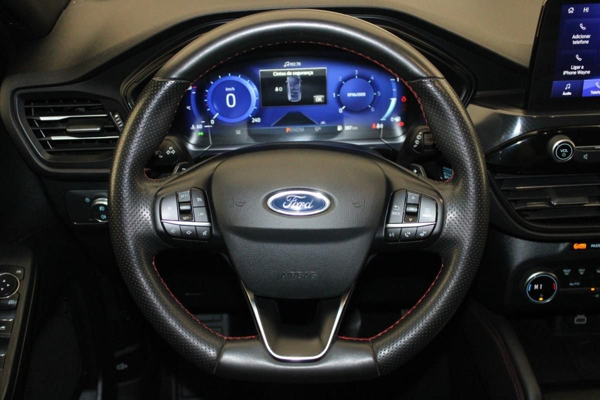 ford-kuga-2022-diesel-1499cc
