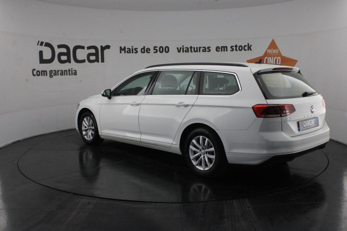 volkswagen-passat-variant-2019-diesel-1968cc