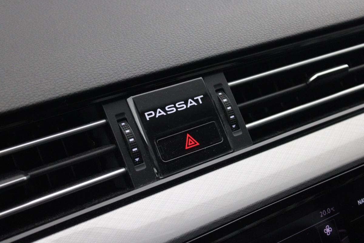 volkswagen-passat-variant-2019-diesel-1968cc