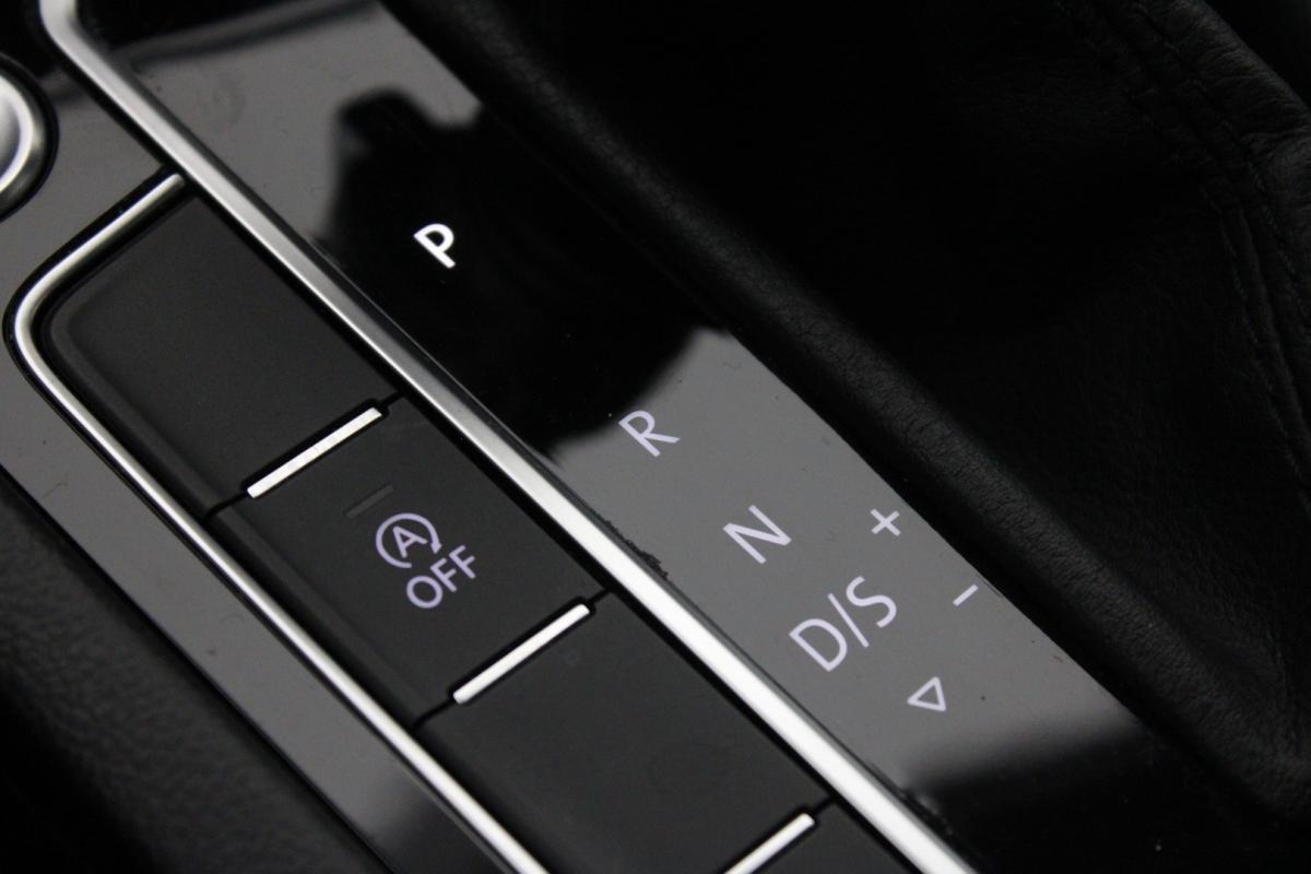 volkswagen-passat-variant-2019-diesel-1968cc