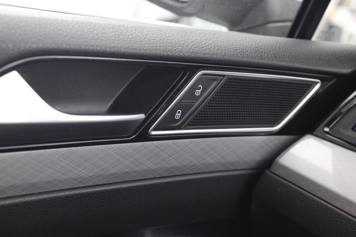 volkswagen-passat-variant-2019-diesel-1968cc