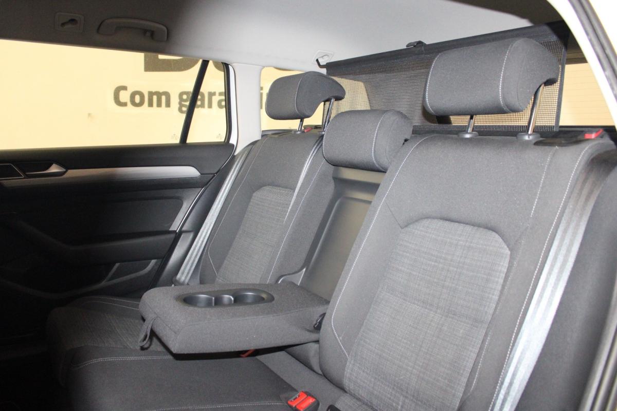 volkswagen-passat-variant-2019-diesel-1968cc