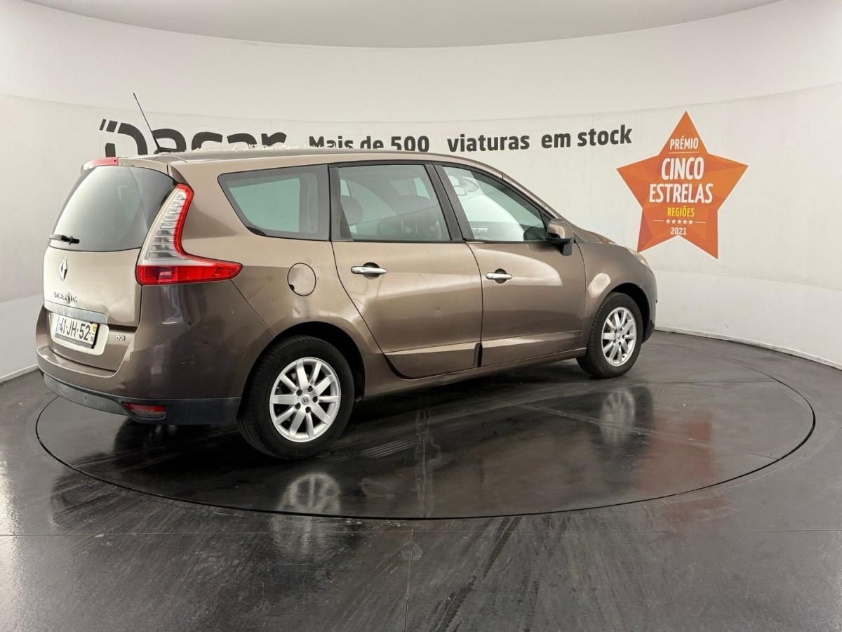 renault-grand-scenic-2010-diesel-1461cc