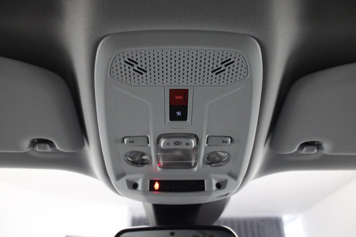 peugeot-2008-2022-eletrico-0cc