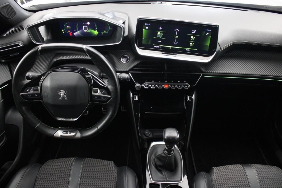 peugeot-2008-2021-diesel-1499cc