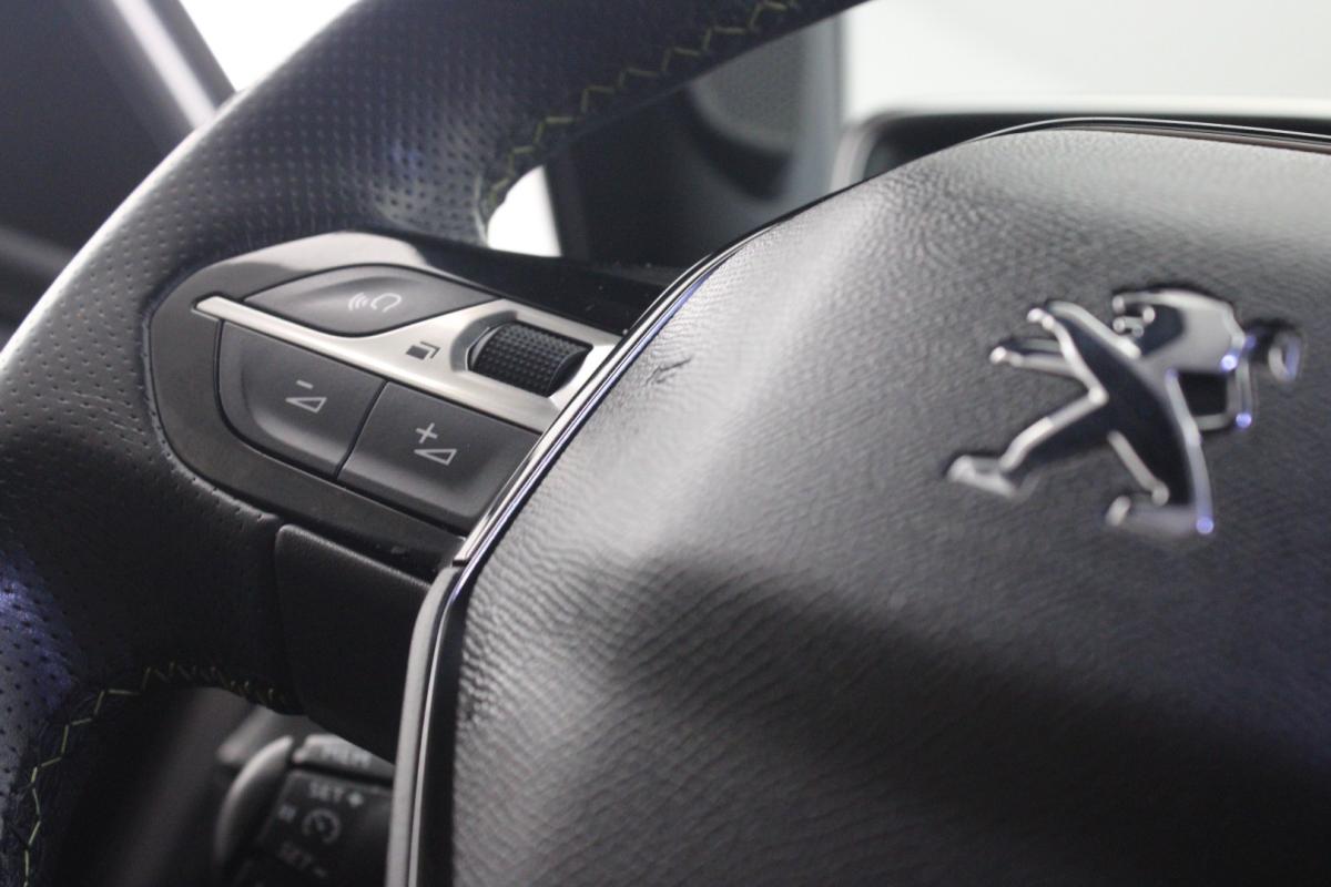 peugeot-2008-2021-diesel-1499cc