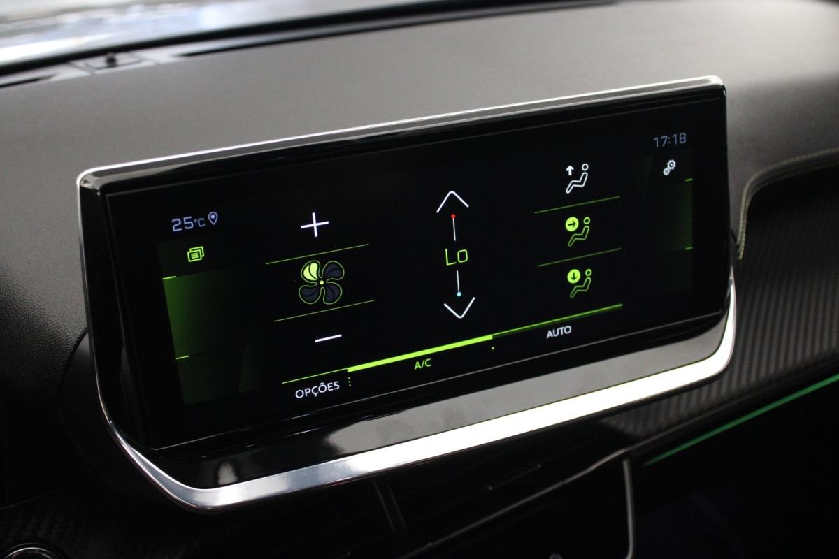 peugeot-2008-2021-diesel-1499cc