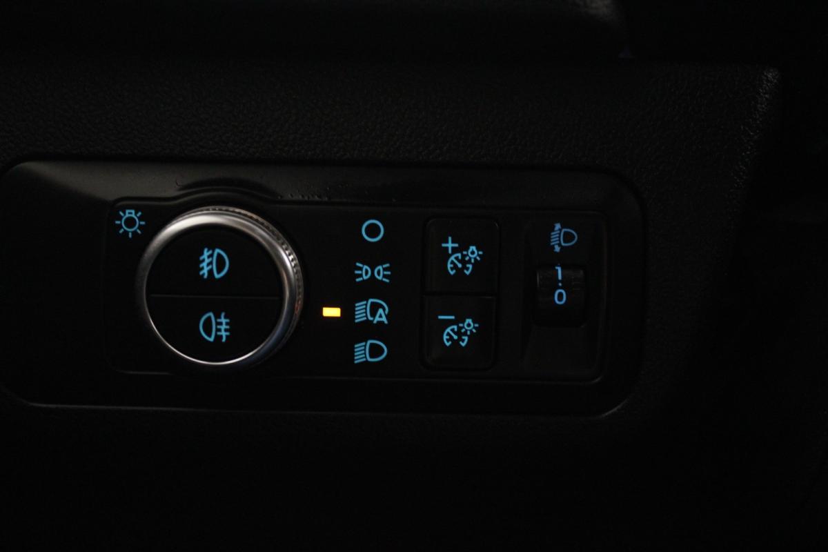 ford-kuga-2022-gasolina-1499cc
