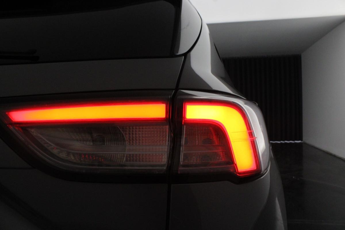 ford-kuga-2022-gasolina-1499cc