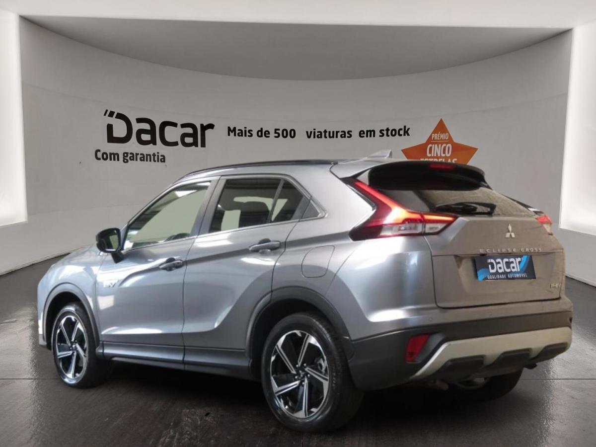 mitsubishi-eclipse-cross-2022-hibrido-a-gasolina-2360cc