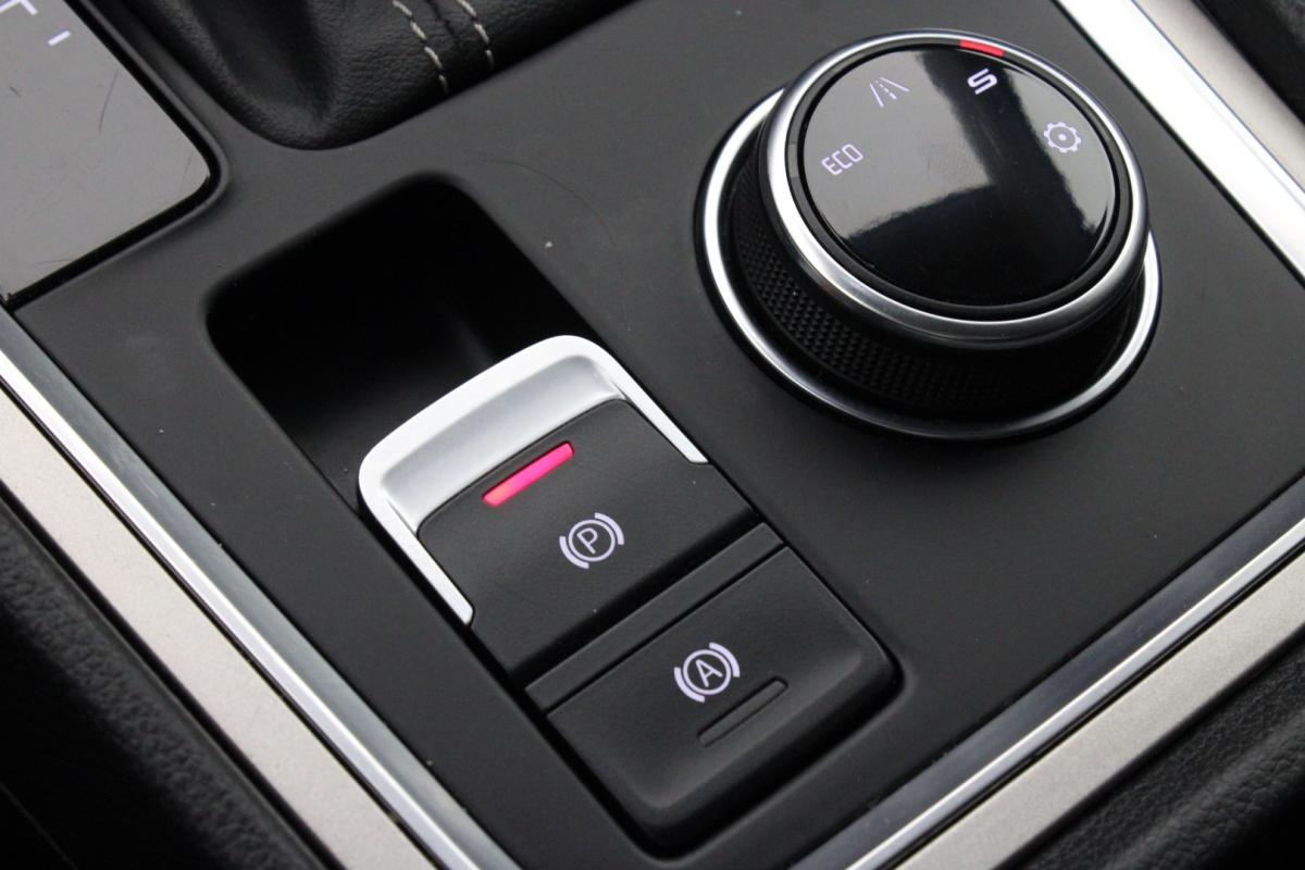 seat-ateca-2022-gasolina-1498cc