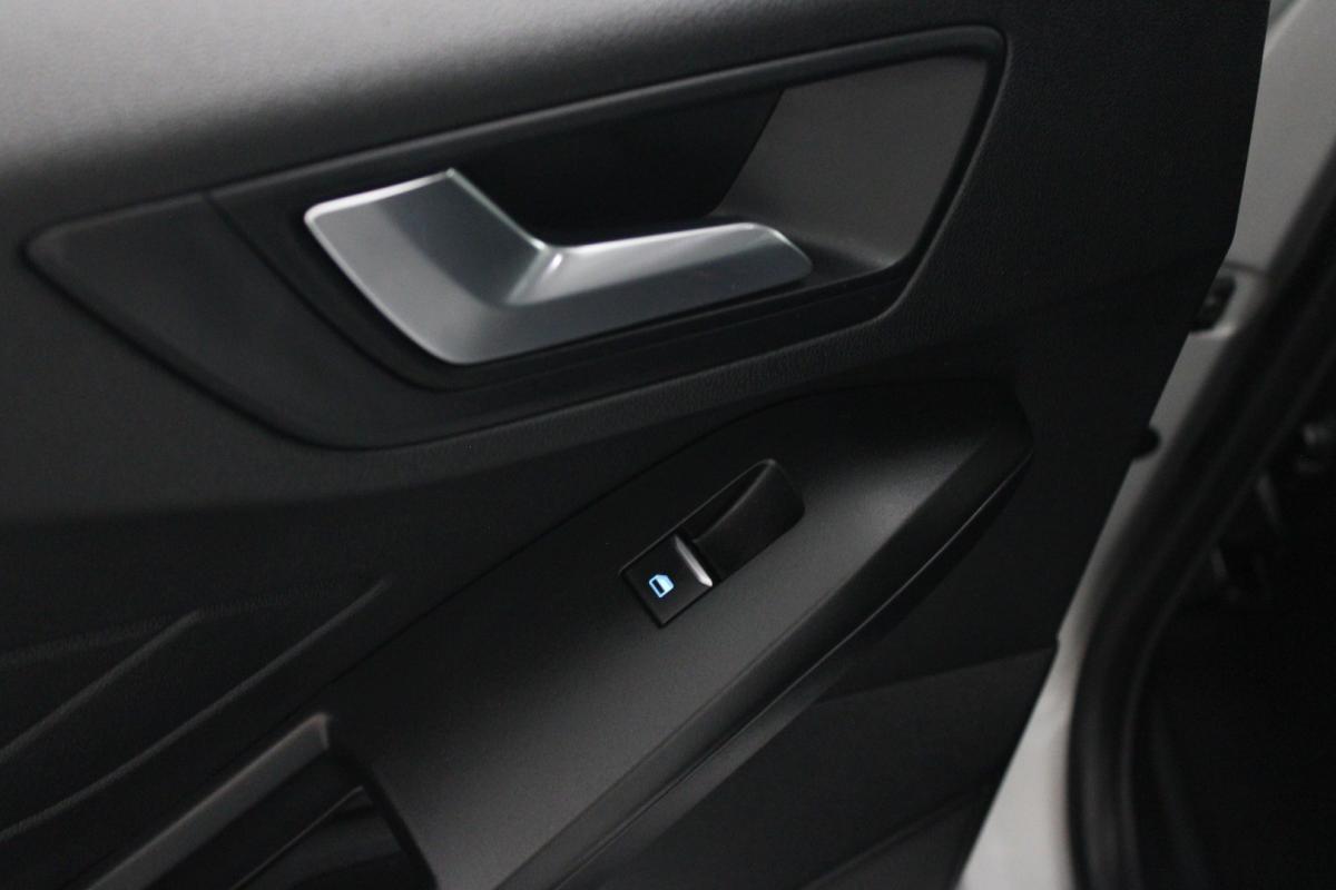 ford-focus-2022-gasolina-998cc