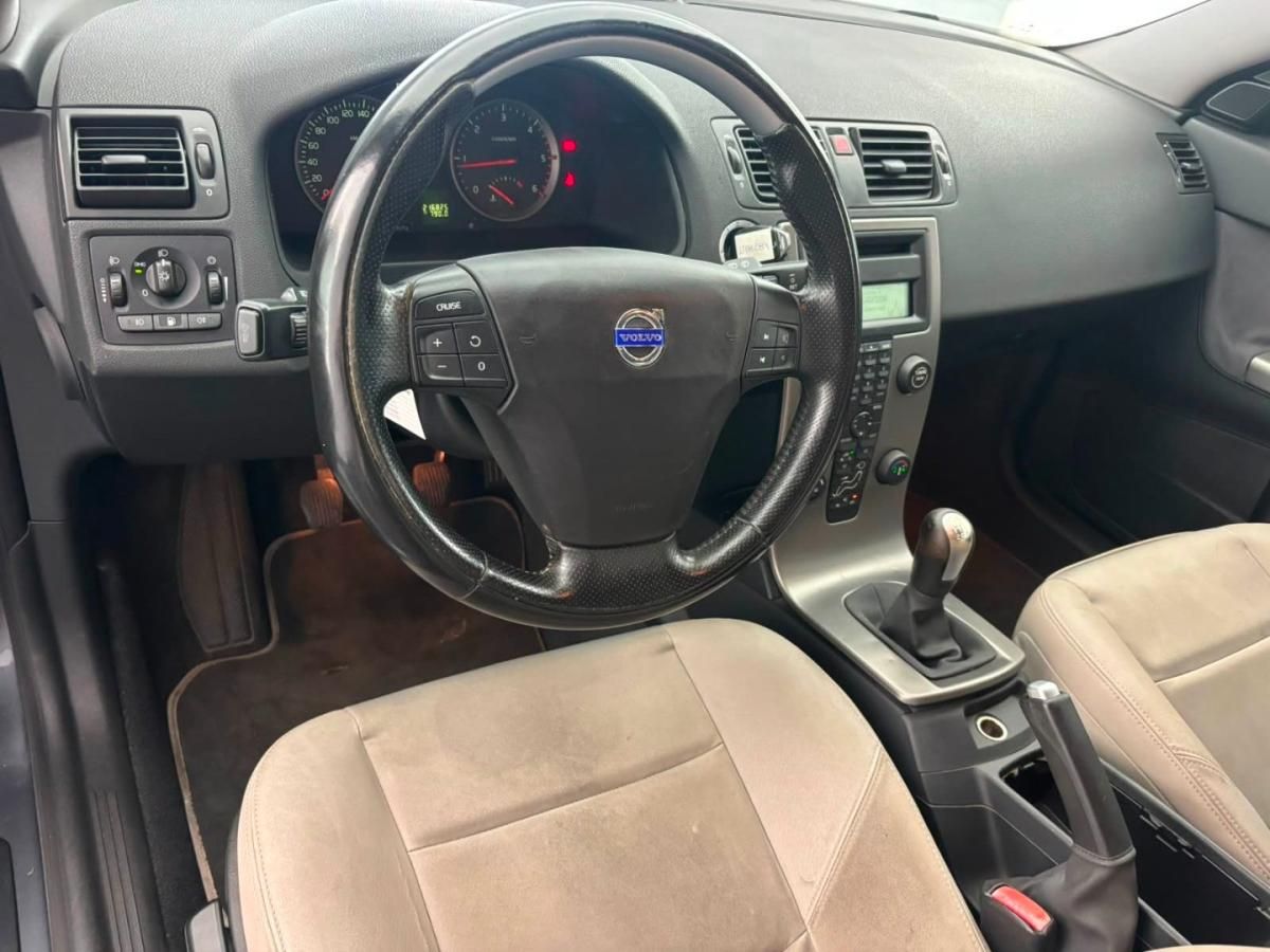 volvo-v50-2007-diesel-1560cc