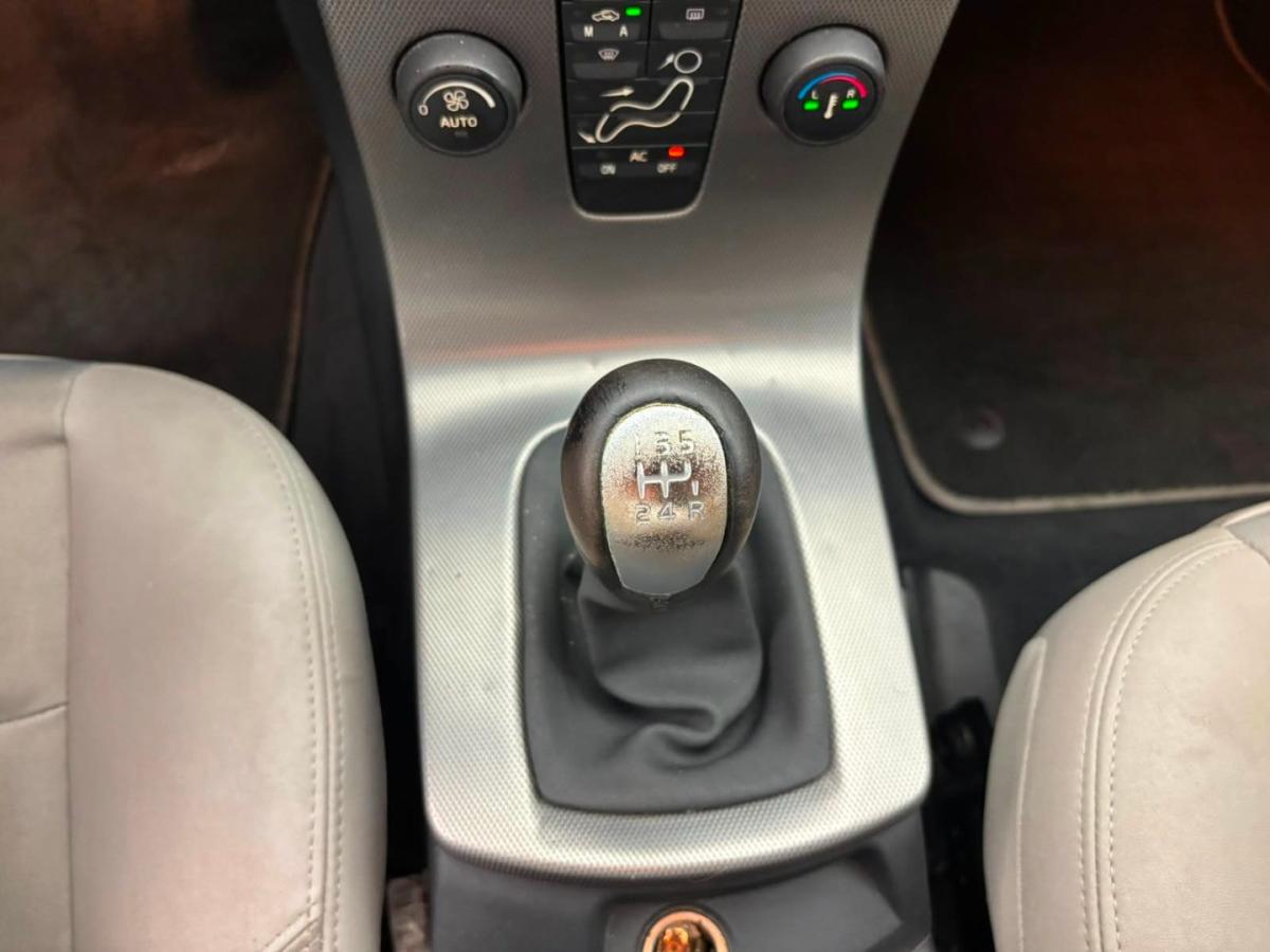 volvo-v50-2007-diesel-1560cc