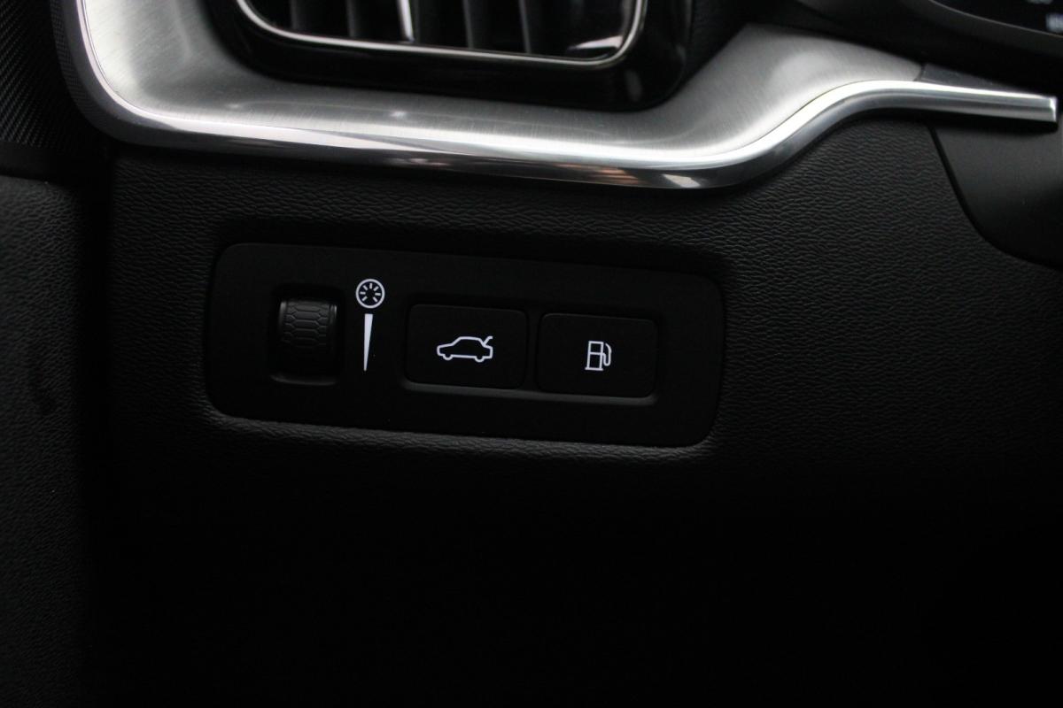 volvo-xc60-2019-gasolina-1969cc