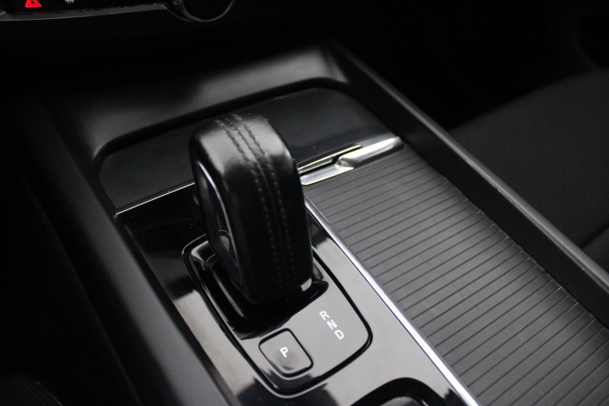 volvo-xc60-2019-gasolina-1969cc