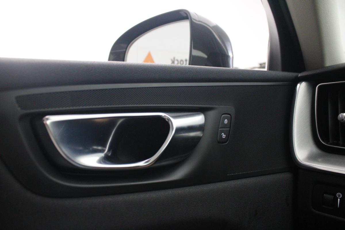 volvo-xc60-2019-gasolina-1969cc
