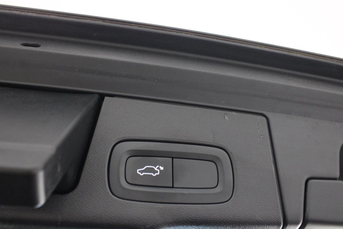 volvo-xc60-2019-gasolina-1969cc