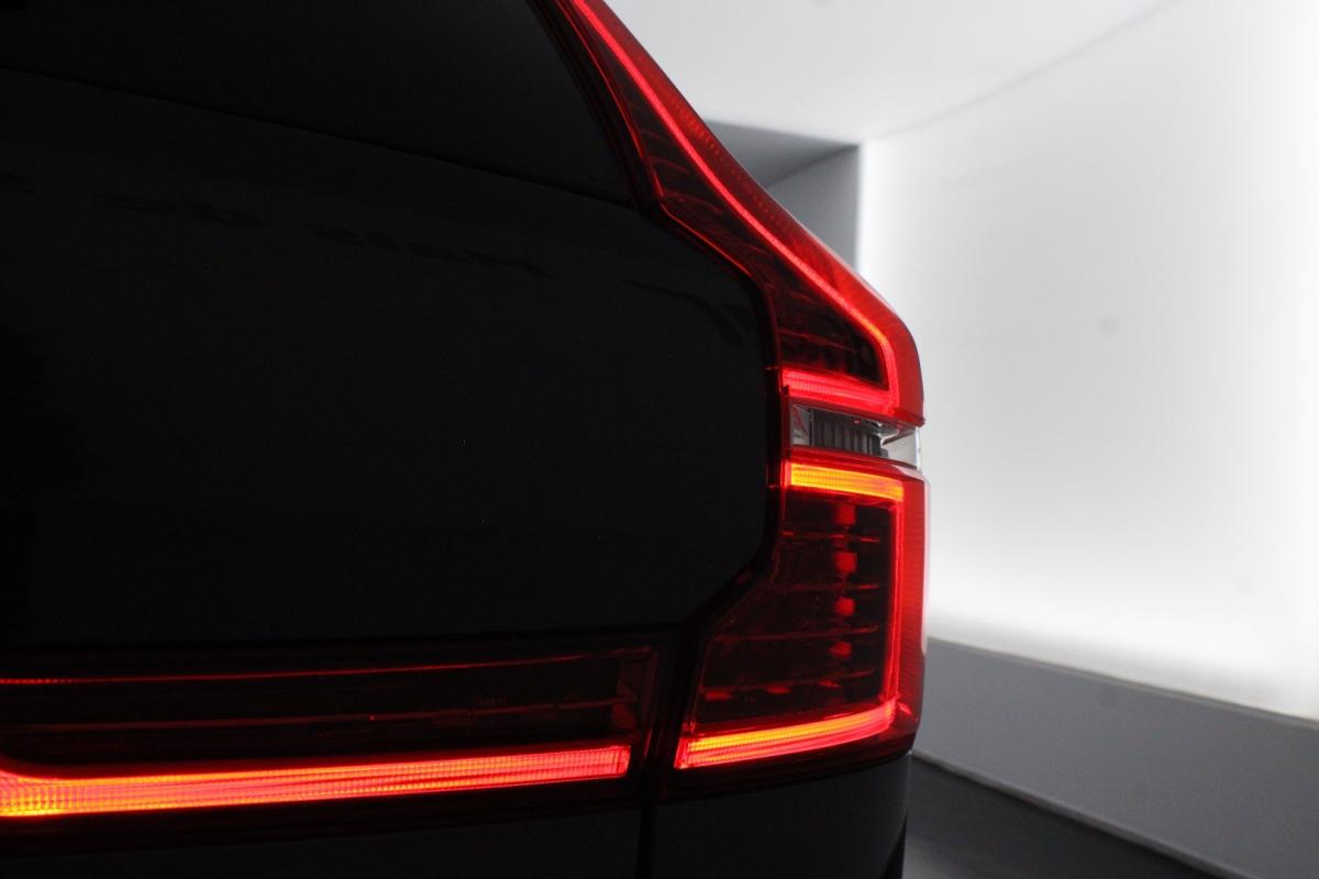 volvo-xc60-2019-gasolina-1969cc