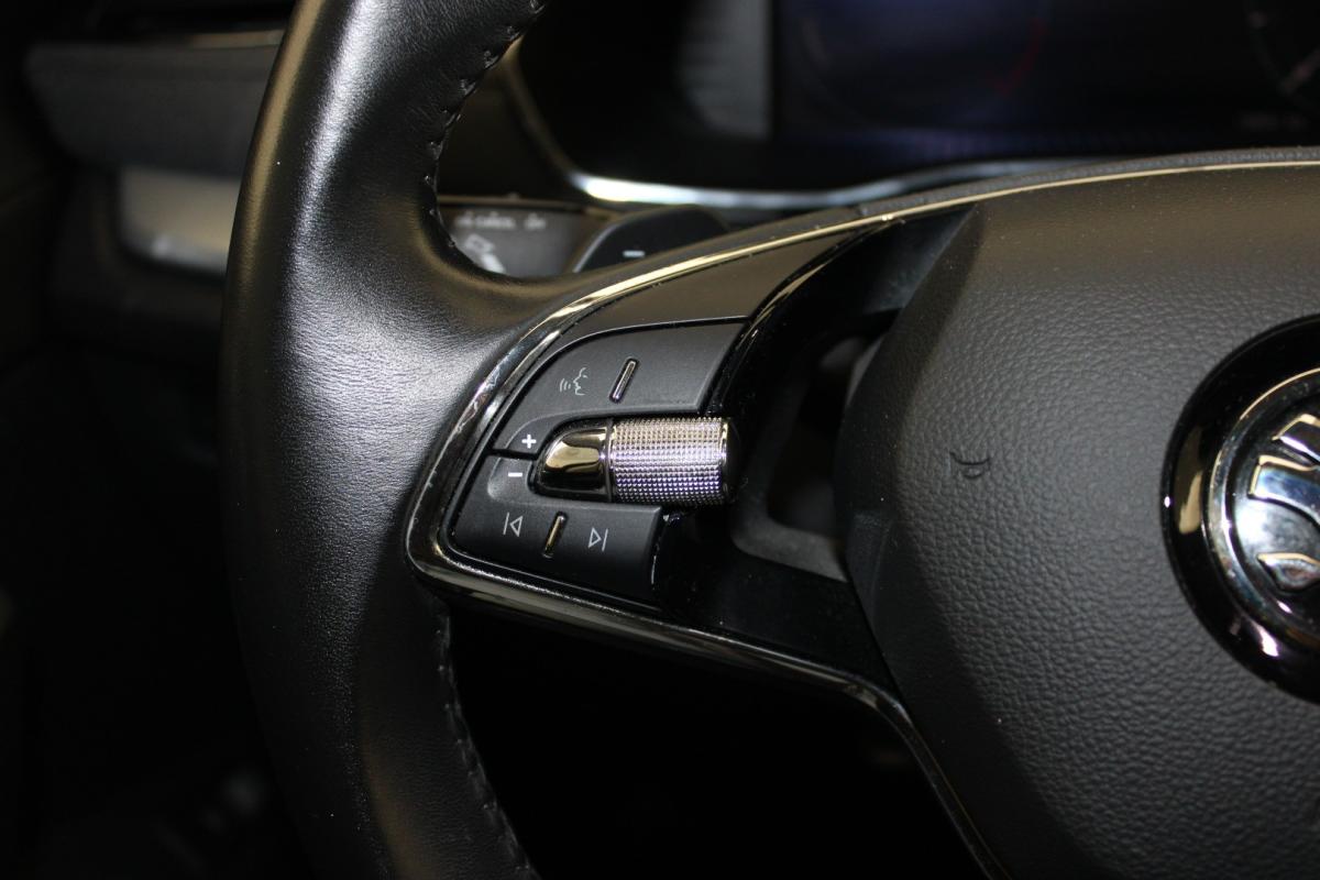 skoda-octavia-break-2021-hibrido-a-gasolina-1395cc