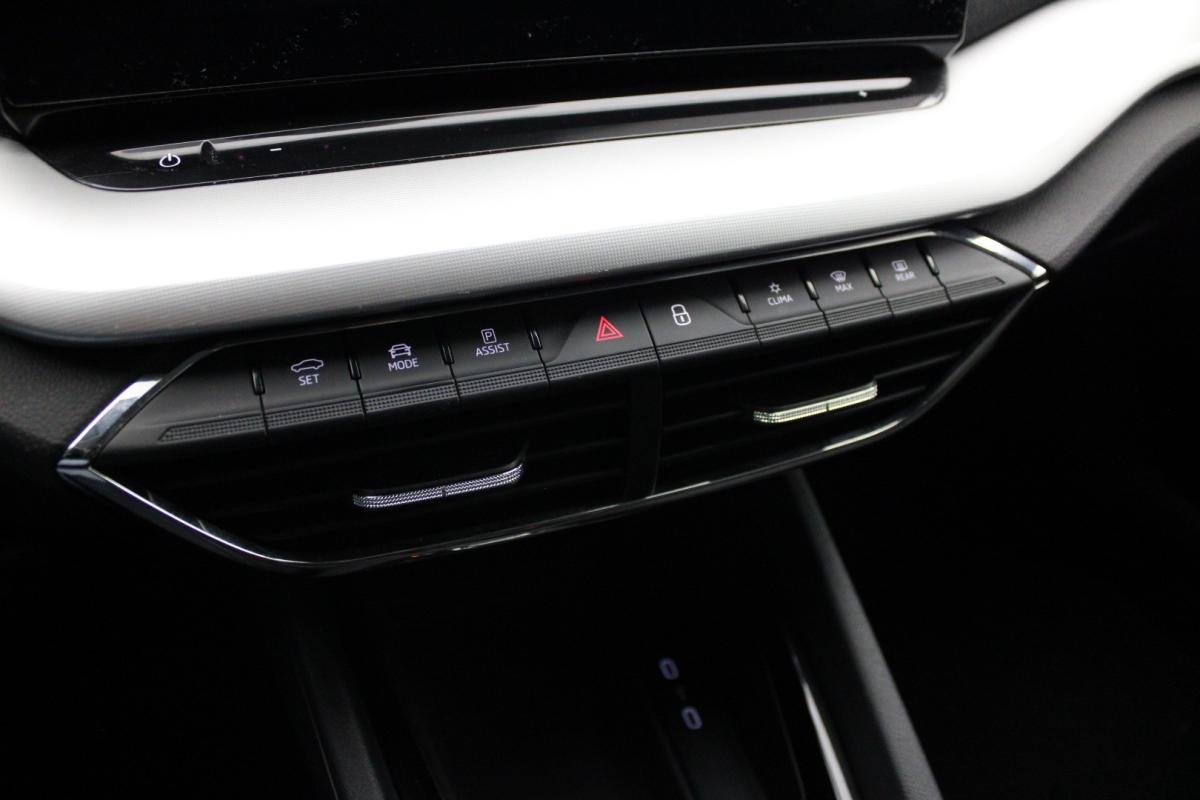 skoda-octavia-break-2021-hibrido-a-gasolina-1395cc