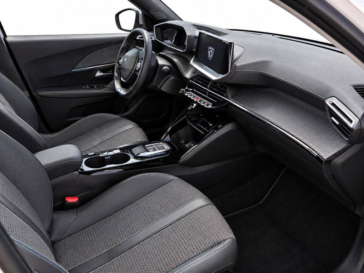 peugeot-2008-2023-eletrico-0cc