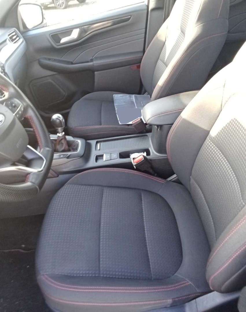 ford-kuga-2022-gasolina-1499cc