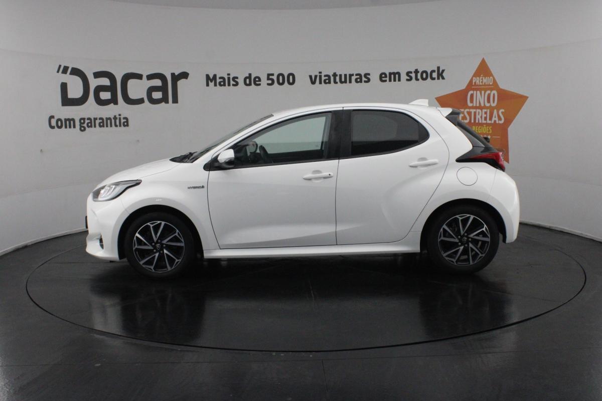 toyota-yaris-2021-hibrido-a-gasolina-1490cc