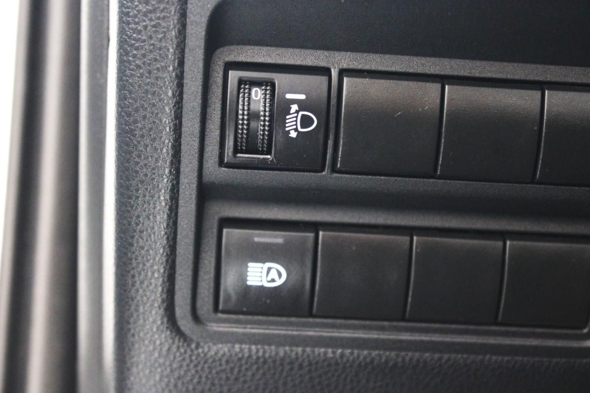 toyota-yaris-2021-hibrido-a-gasolina-1490cc