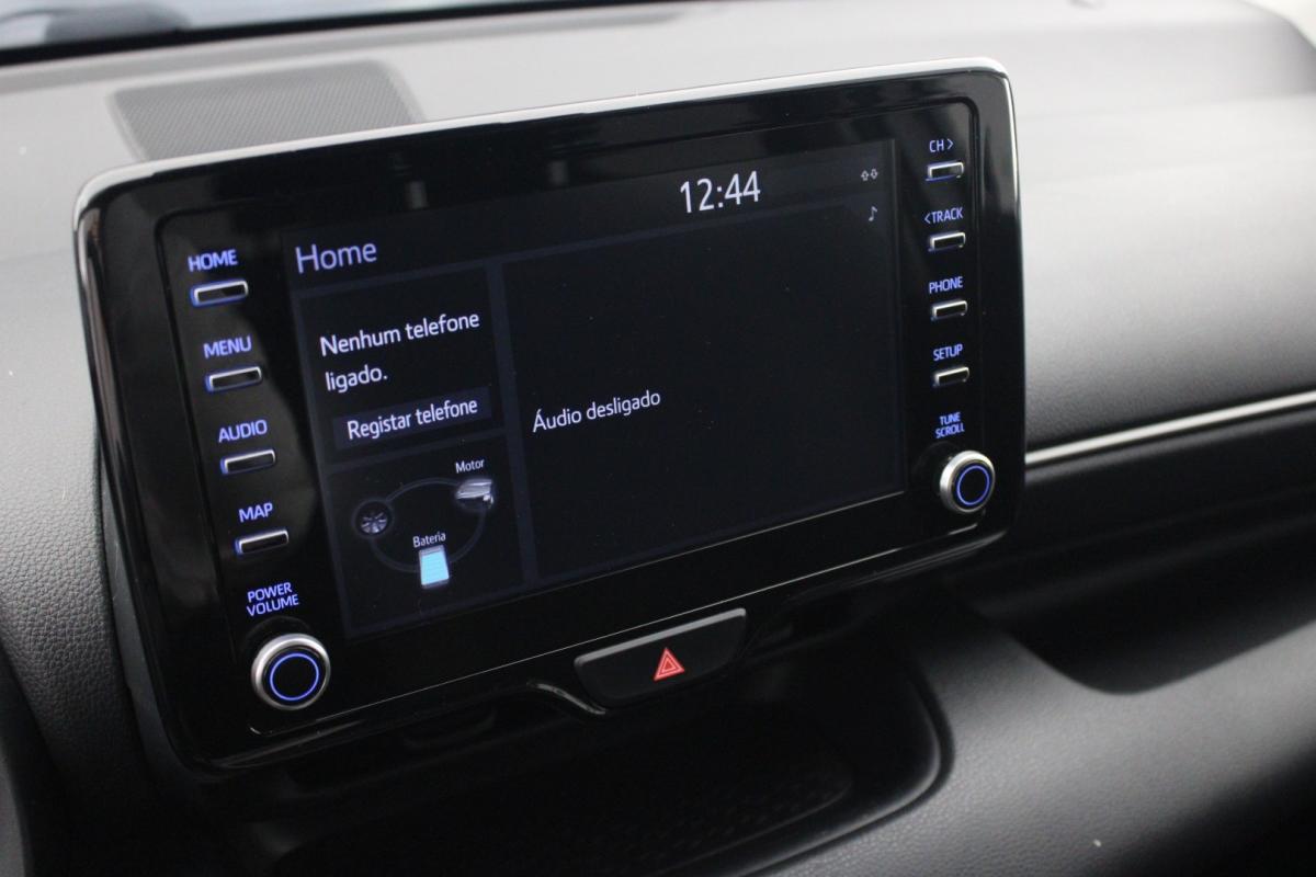 toyota-yaris-2021-hibrido-a-gasolina-1490cc